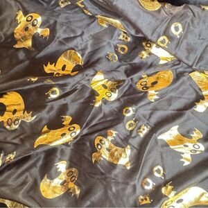 Black fabric with Gold Ghost 6 yard sheer and lightweight Polyester New DYI